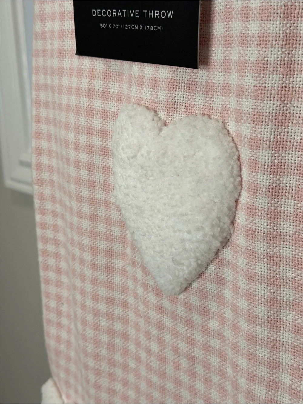Nicole Miller Pink Houndstooth Heart Tassel Throw